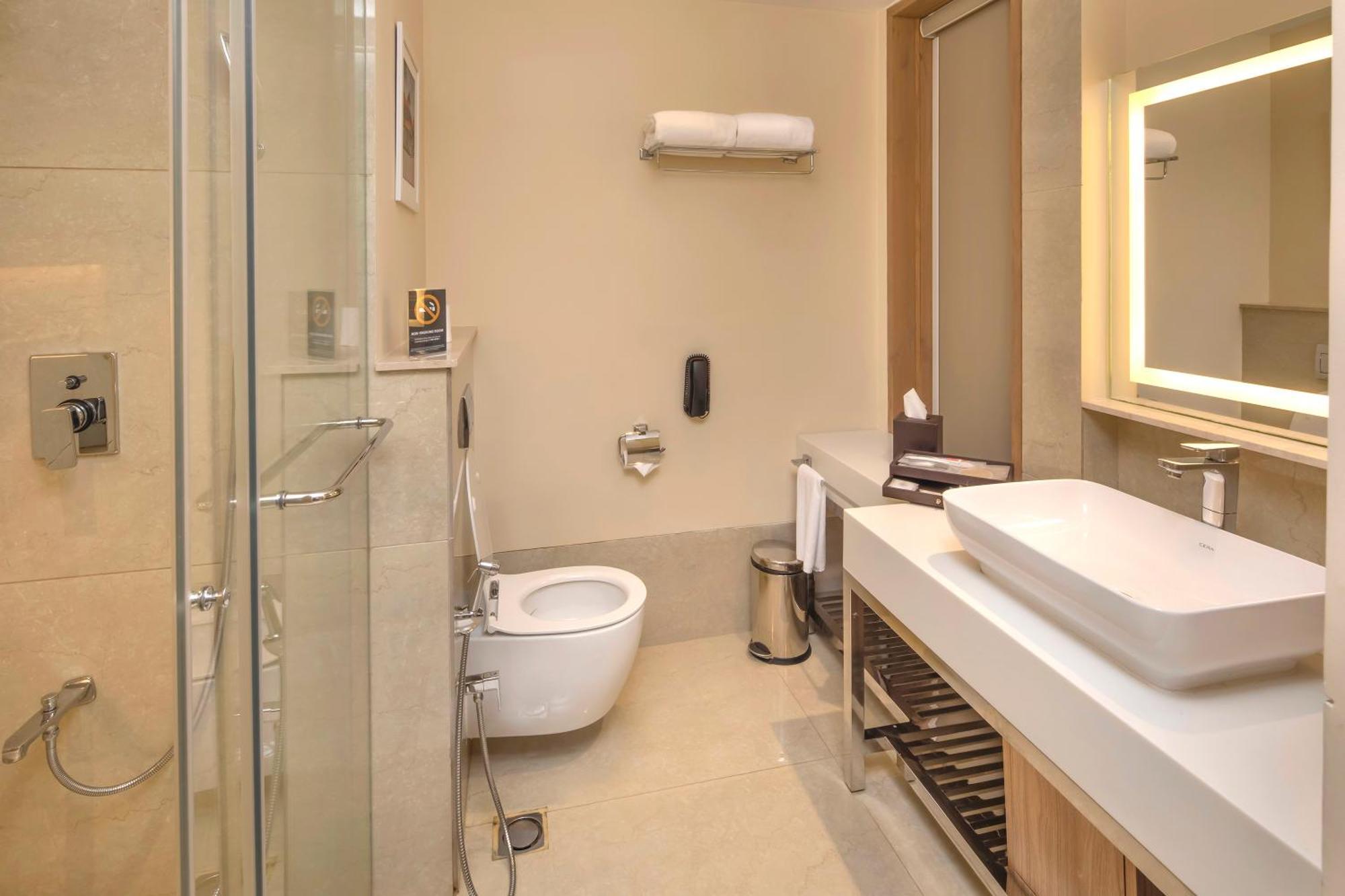 O By Tamara, Trivandrum Thiruvananthapuram Екстер'єр фото Bathroom